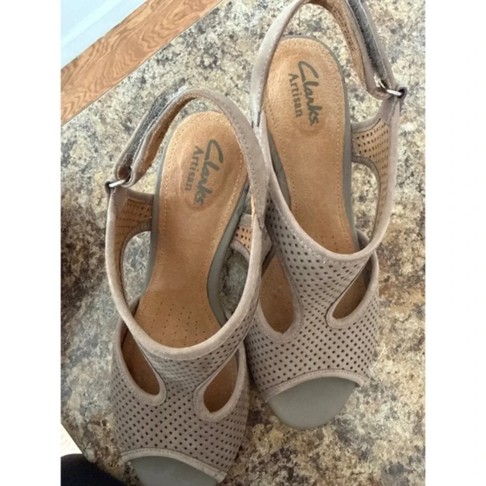 Clarks‎ Open Toe Slingback Evant Julie Style Size 6.5 Leather Boho Chic Summer
